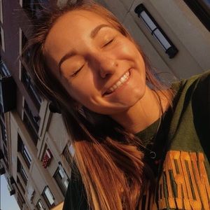 Meet your Posher, Jessica